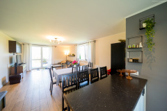 WYGODNY-DOM-NA-PONIDZIU-SALON-3