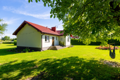 Wygodny-Dom-na-Ponidziu-z-zewnatrz-4